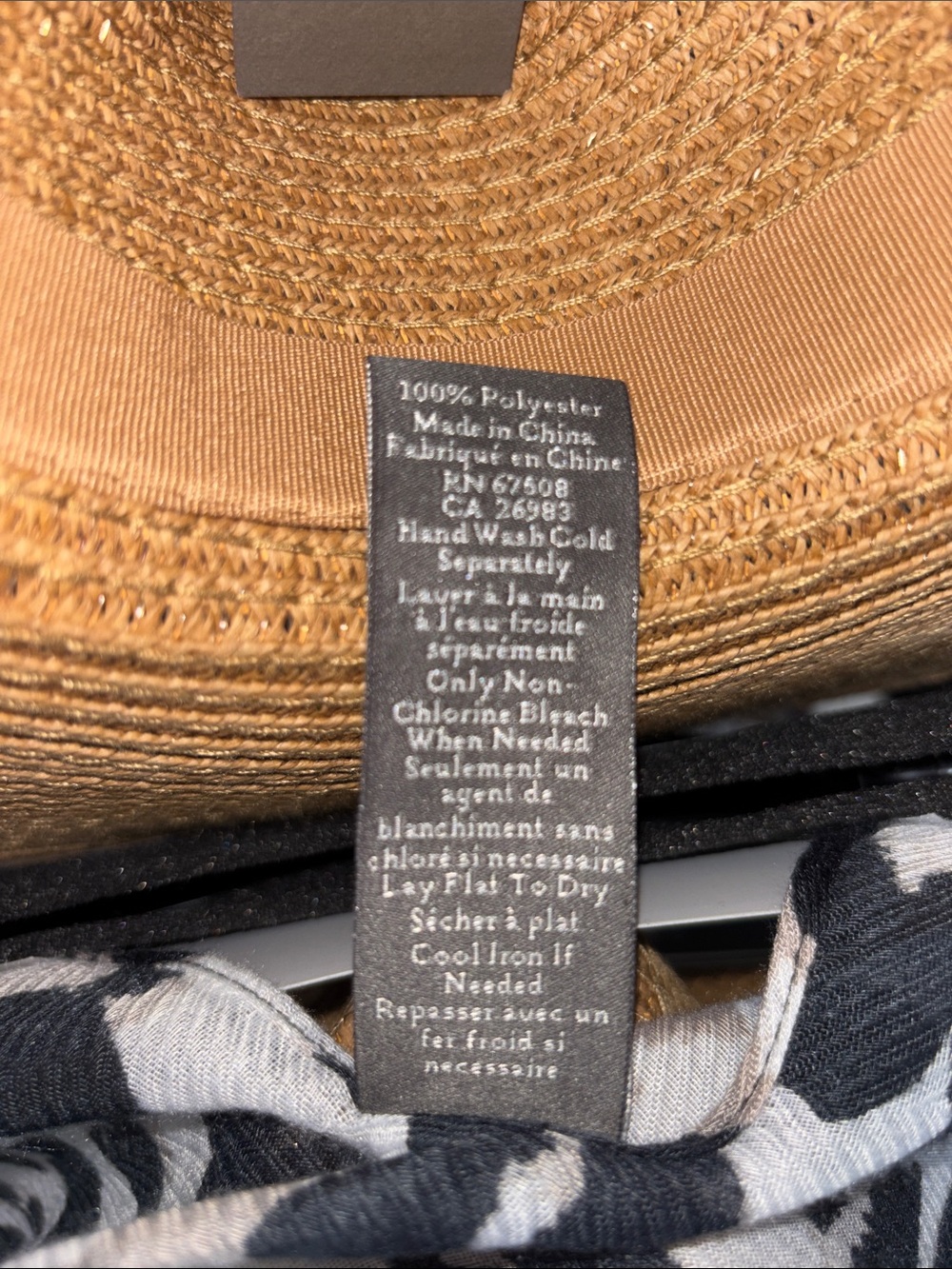 Vince Camuto Ruana w/Panama Hat & matching Kimono, NWT, Color:Coral - Picture 6 of 7